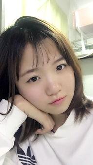 天津校花吃瓜事件,校园风波背后的网络热议