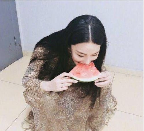 吃瓜私照图集,吃瓜图集大揭秘